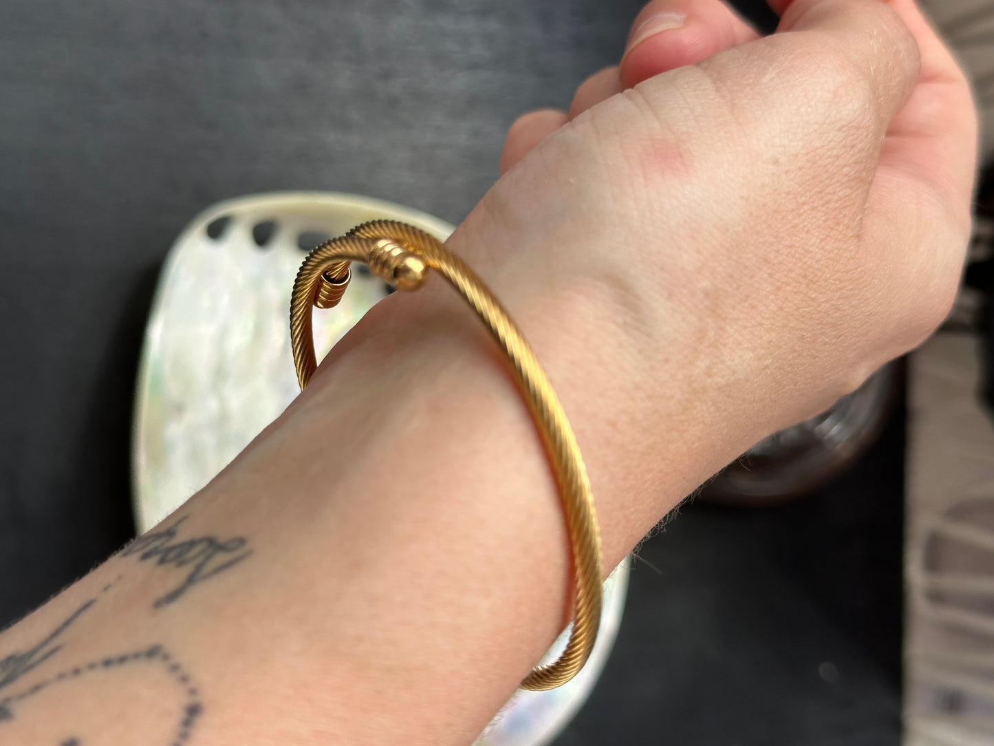 Round Stainless Steel Electroplating Bangle