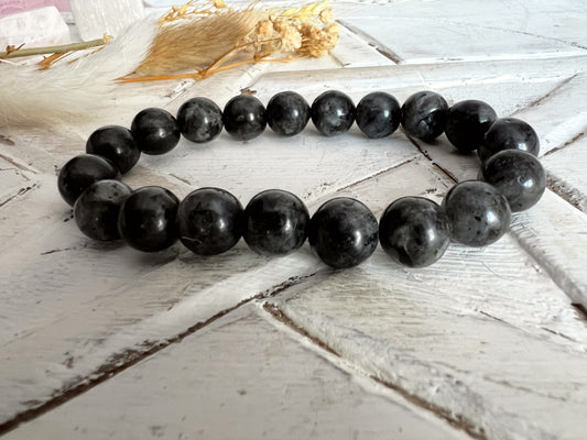 Larvikite stretchy bangle