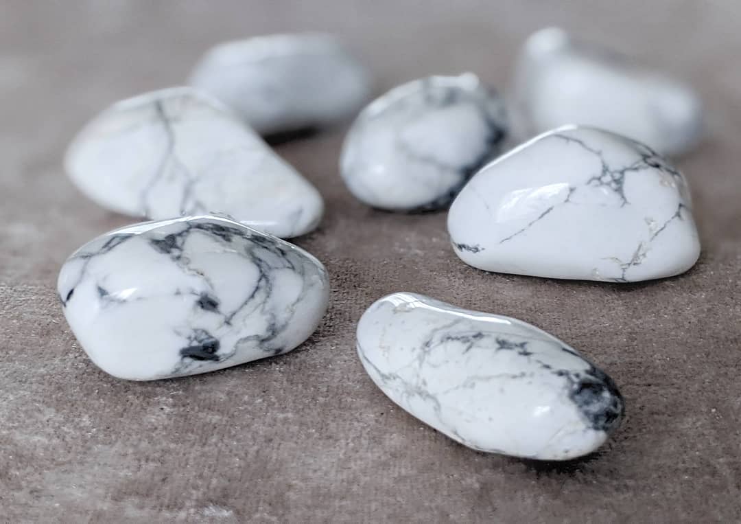 Howlite Tumbled Stone